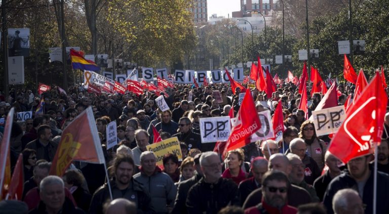 Μεγάλη διαδήλωση στη Μαδρίτη κατά της πολιτικής λιτότητας του Ραχόι