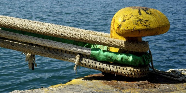 Κέρκυρα: Συνεχίζεται για ένα ακόμη 48ωρο η απεργία των ναυτεργατών