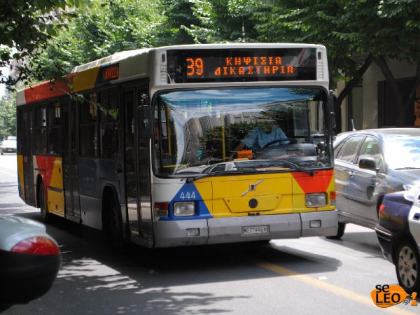Μόνον 165 λεωφορεία του ΟΑΣΘ στους δρόμους