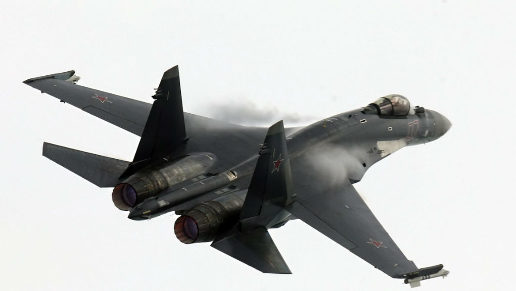 Ρωσικό μαχητικό κατέπεσε κατά τη διάρκεια προσνήωσης σε αεροπλανοφόρο