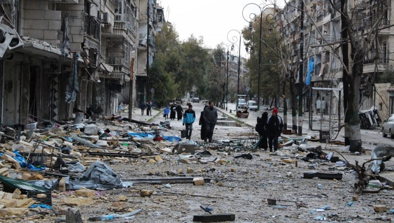 Τον πλήρη έλεγχο στο Χαλέπι ανακοίνωσε ο συριακός στρατός
