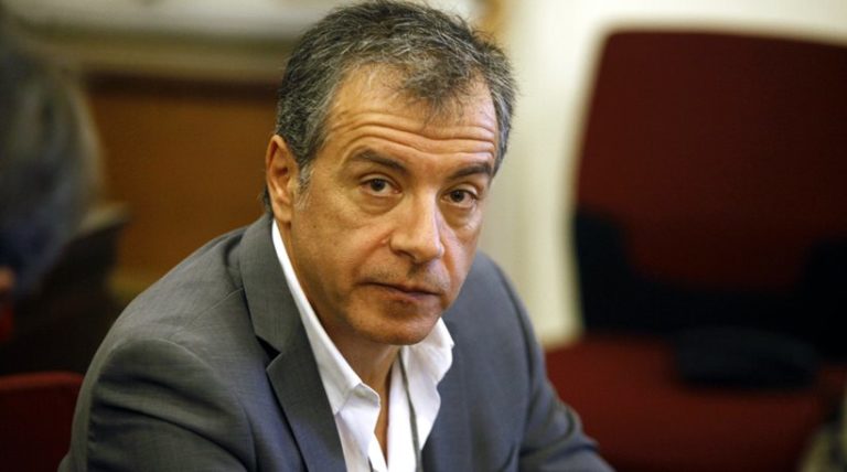 Χανιά: Στο Αννουσάκειο ο Σταύρος Θεοδωράκης