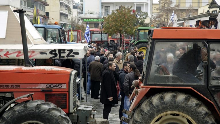 Δυναμικές κινητοποιήσεις προαναγγέλλουν οι αγρότες