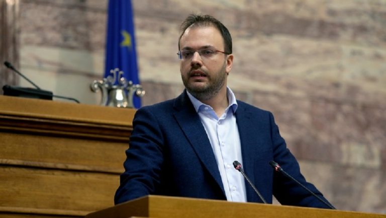 Θ. Θεοχαρόπουλος: Υπέρ της κατάτμησης των μεγάλων εκλογικών περιφερειών