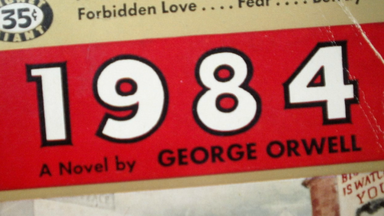 Εκτοξεύτηκαν οι πωλήσεις του “1984” του Όργουελ στην Αμερική