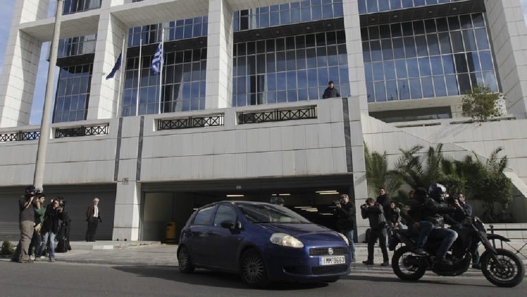 Στον εισαγγελέα η δικογραφία για τη μήνυση κατά της Τ. Στεφανίδου
