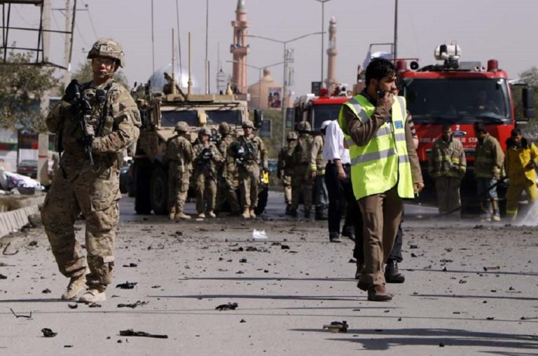 Φονική έκρηξη στο Αφγανιστάν από παγιδευμένο αυτοκίνητο