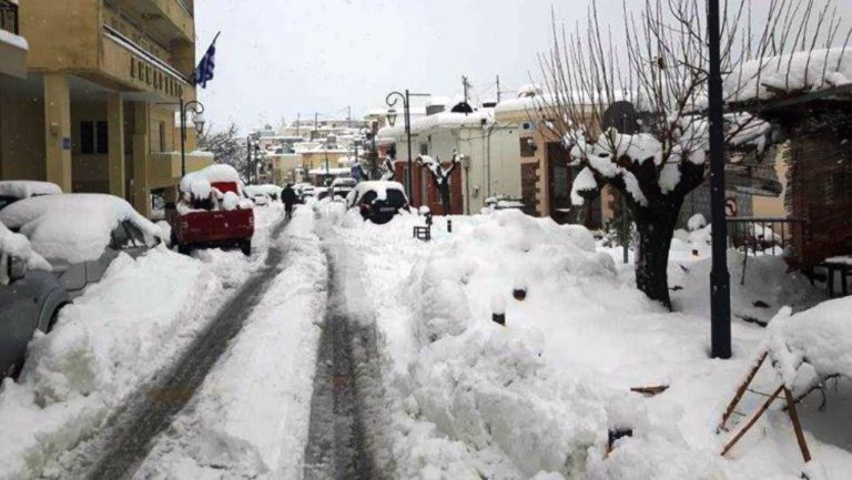 Ανοιχτοί οι δρόμοι στα ορεινά