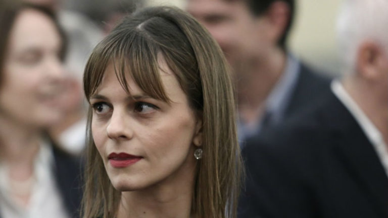 Αχτσιόγλου στη γερμανίδα ομόλογό της: Το ΔΝΤ φρενάρει τη διαδικασία