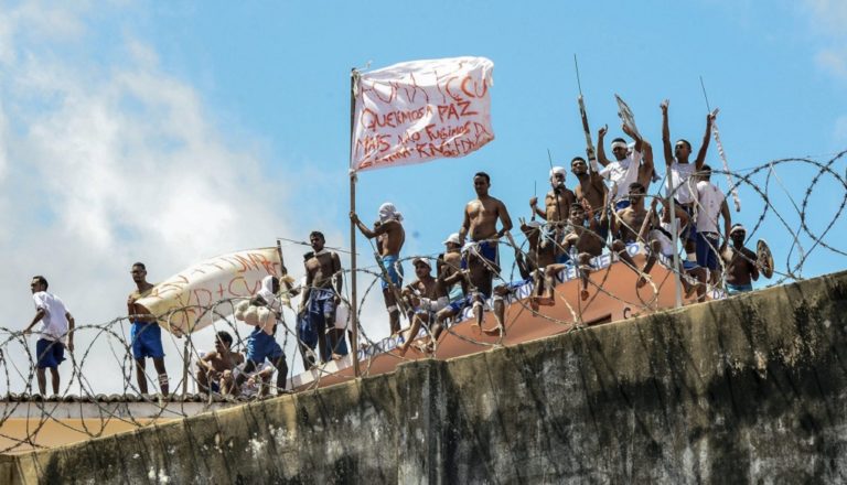 Νέα εξέγερση σε φυλακή στη Βραζιλία όπου είχαν σκοτωθεί 26 κρατούμενοι