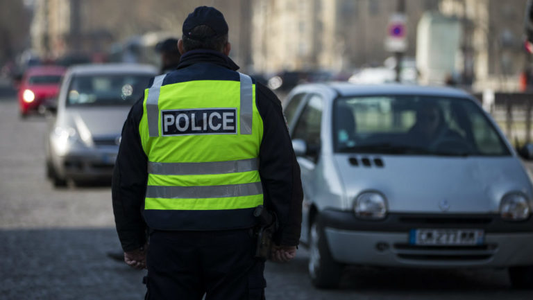 Μόνο με “αντιρρυπαντικό σήμα” η κυκλοφορία οχημάτων στο Παρίσι