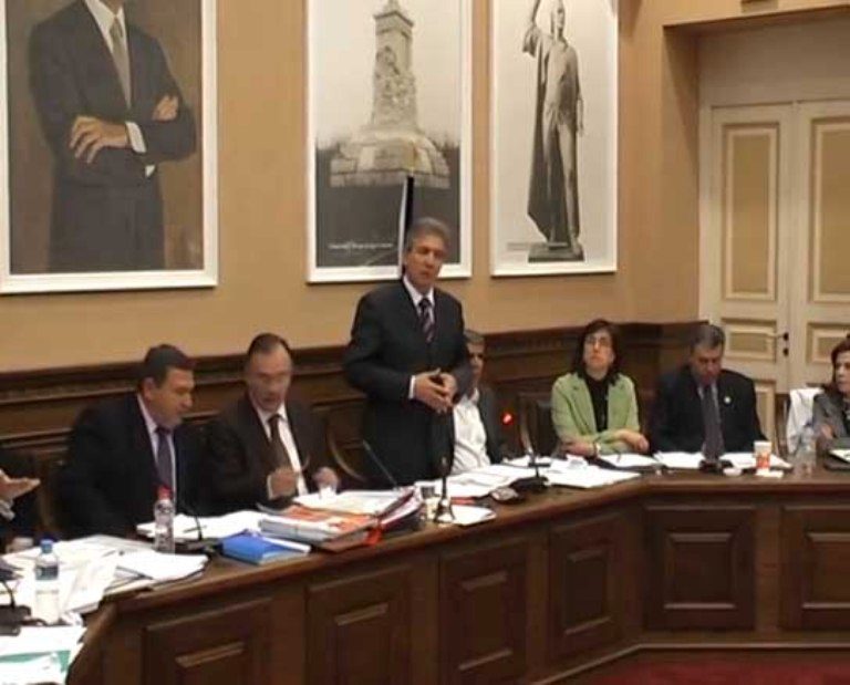 Σέρρες: Το θέμα των στρατοπέδων στο Δημοτικό Συμβούλιο