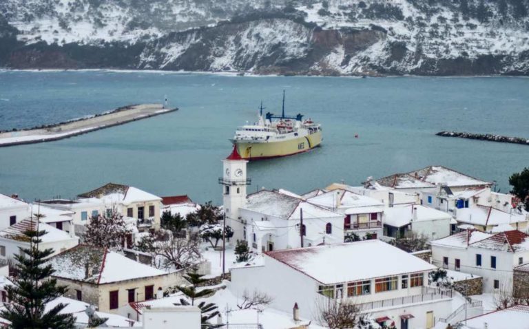 Δοκιμάζονται Αλόννησος και Σκόπελος από χιονοθύελλα