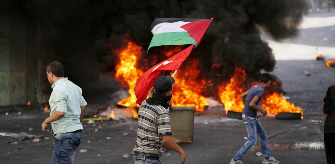 Clashes with Israeli Border Police in the West bank city of Hebron