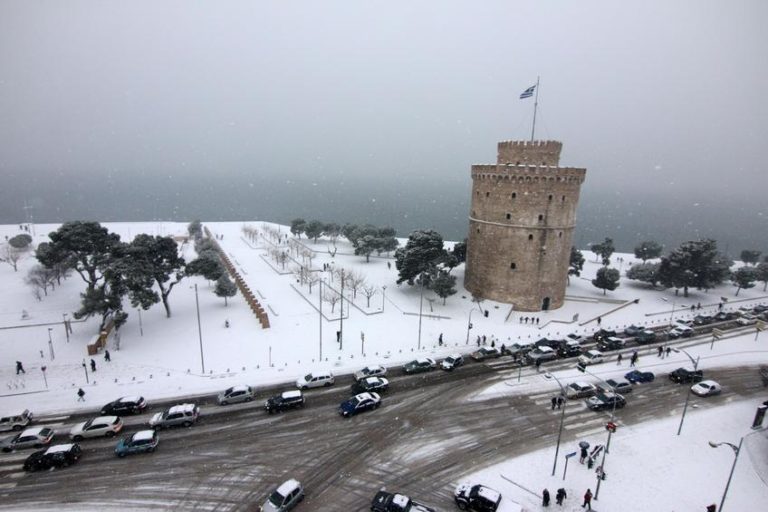 Εισαγγελέας για τα προβλήματα που προκάλεσε η χιονόπτωση στην πόλη