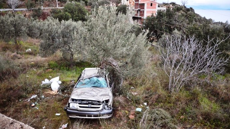 Τέσσερις τραυματίες σε τροχαίο