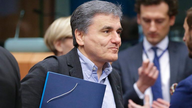 Eurogroup: Συνολική συμφωνία για πλεονάσματα, χρέος, εργασιακά στην ατζέντα Τσακαλώτου