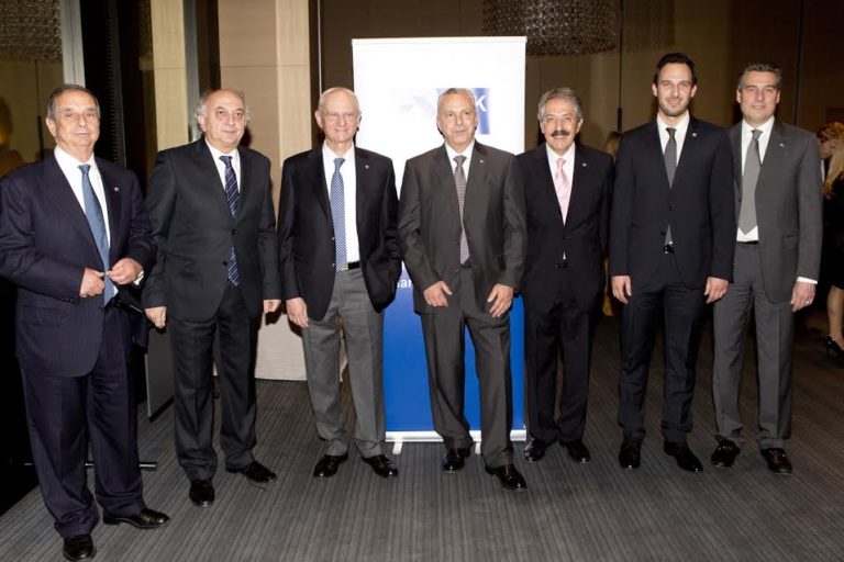 Ματτίας Χόφμαν: Επιχειρήσεις θέλουν να επενδύσουν στην Ελλάδα