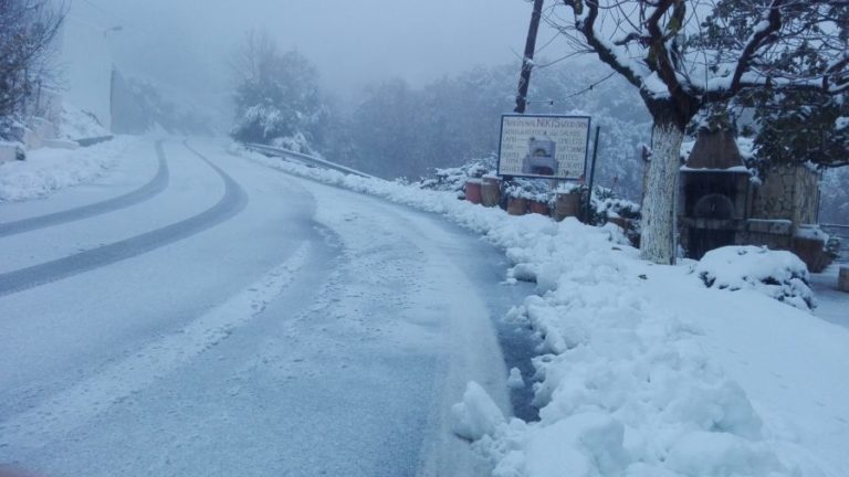 Χανιά: Σε λευκό κλοιό όλη η Περιφερειακή Ενότητα