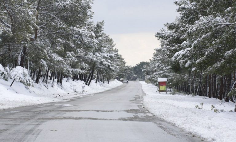 Σαρωτικό το πέρασμα του χιονιά σε όλη τη χώρα (video – update)