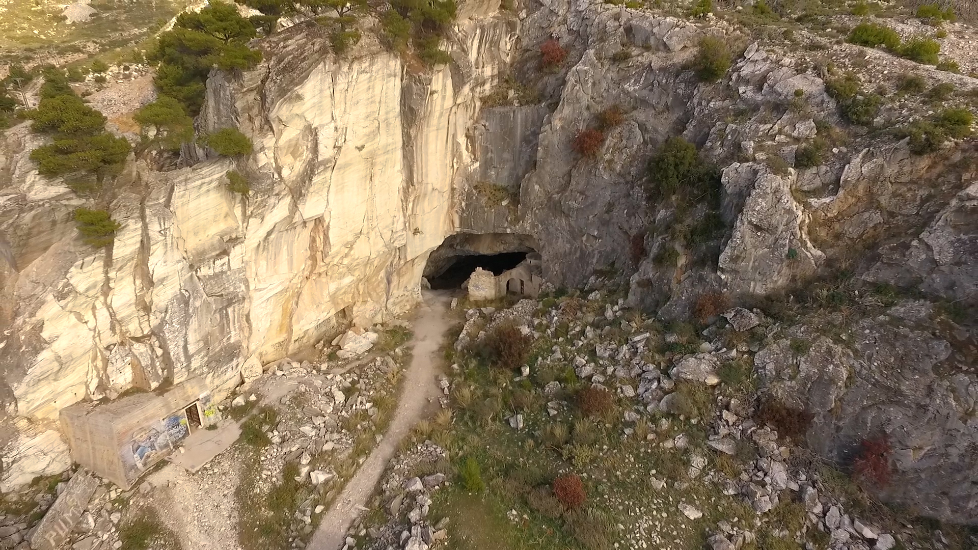 ΕΝΤΟΣ ΑΤΤΙΚΗΣ_ΠΕΝΤΕΛΗ 4
