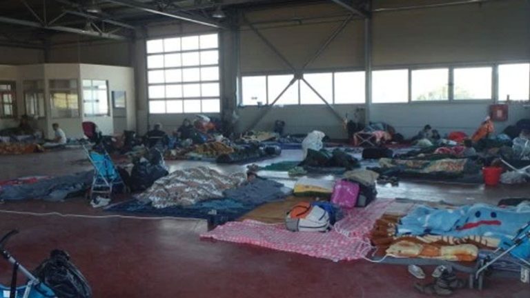 Βόλος: Νεκρή από παθολογικά αίτια 68χρονη πρόσφυγας στον ΜΟΖΑ