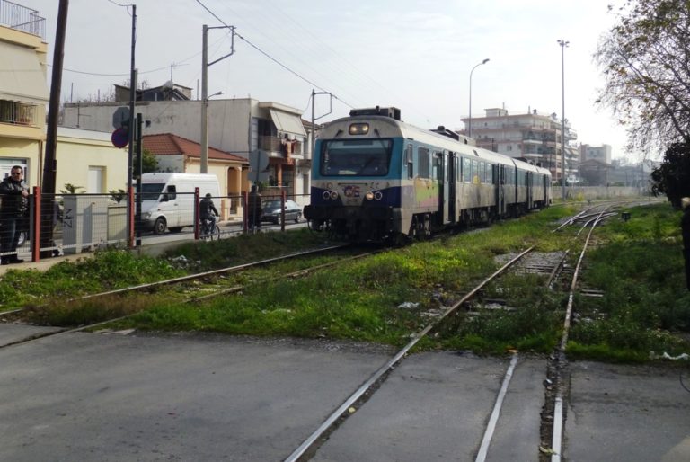 Κορινθία: Σιδηρόδρομο και αστεροσκοπείο Κρυονερίου εξετάζει ο Π. Νίκας