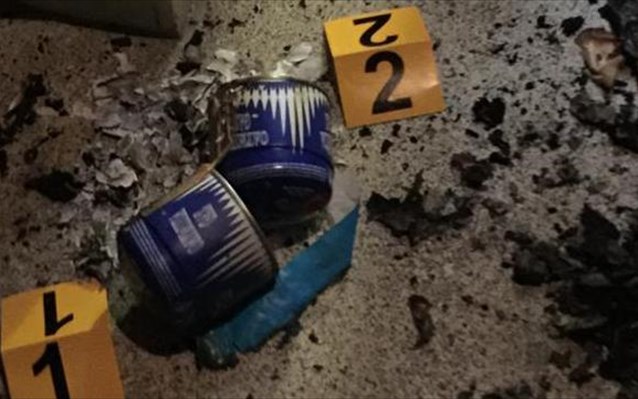 Γκαζάκια στην Πατριωτική Ένωση Ελλήνων Πολιτών στο Ωραιόκαστρο