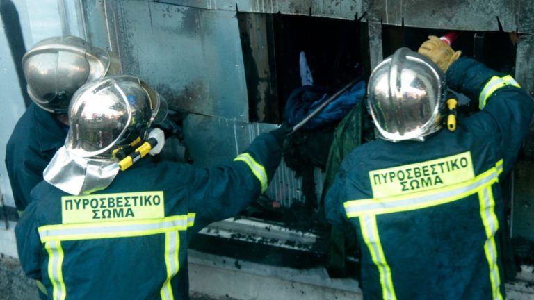Σε εξέλιξη πυρκαγιά σε εργοστάσιο στη Νέα Σάντα Κιλκίς