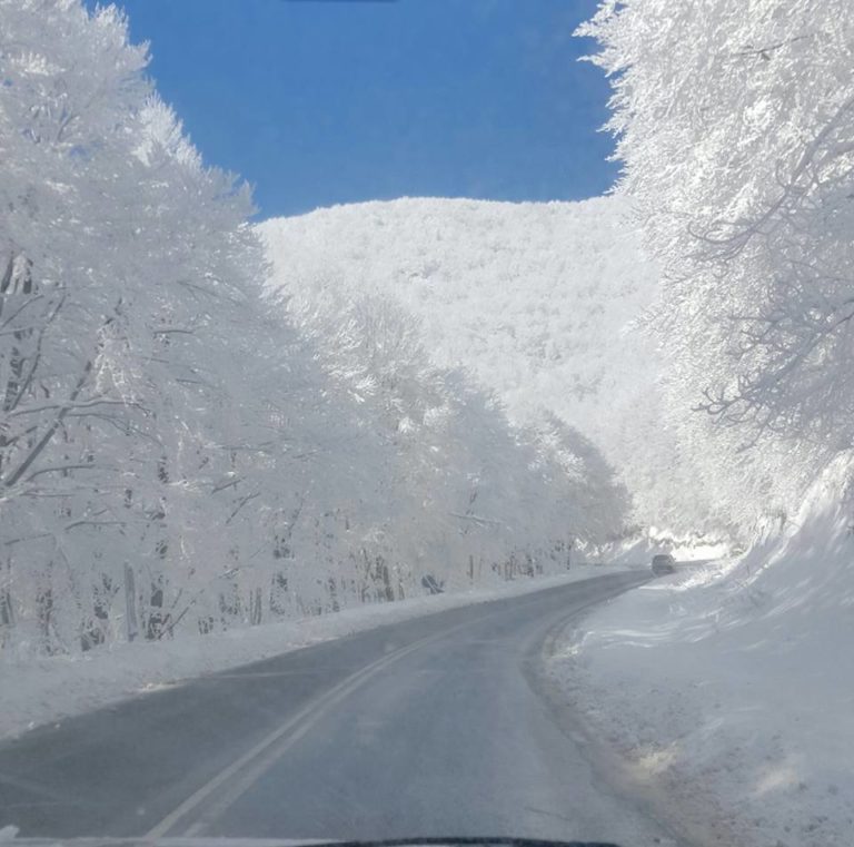 Με χειμερινά ελαστικά η κίνηση στην Ε.Ο. Φλώρινας – Καστοριάς