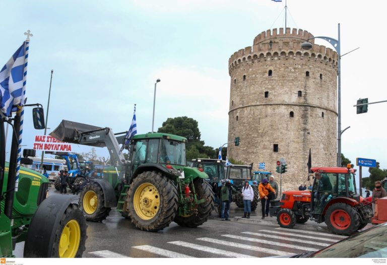 Κάθοδο με τριάντα τρακτέρ στο κέντρο της Θεσσαλονίκης προγραμματίζουν οι αγρότες