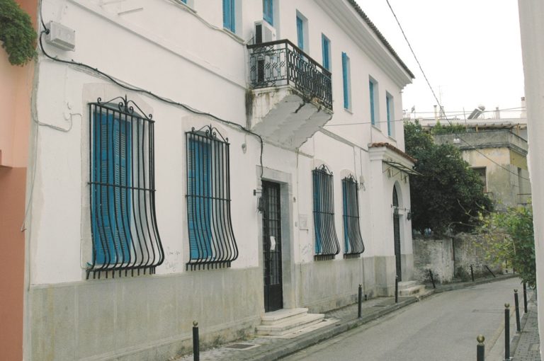 Λειτουργικά σε δύο χρόνια τα παλιά δικαστήρια Άρτας