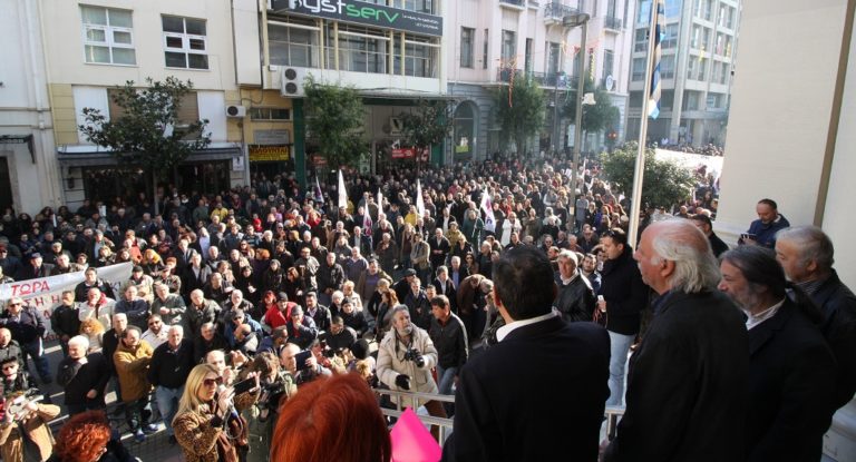 Νέες στηρίξεις προς το Δήμαρχο Πατρέων για τη δίκη που συνεχίζεται στις 23/2