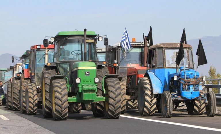 Στις 12 το μεσημέρι αναμένεται να ξεκινήσει ο συμβολικός 24ωρος αποκλεισμός του τελωνείου Κρυσταλλοπηγής