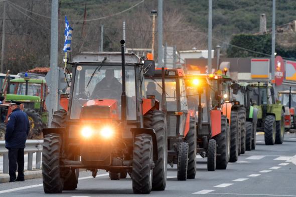 Κλειστό μέχρι και αύριο το τελωνείο των Ευζώνων