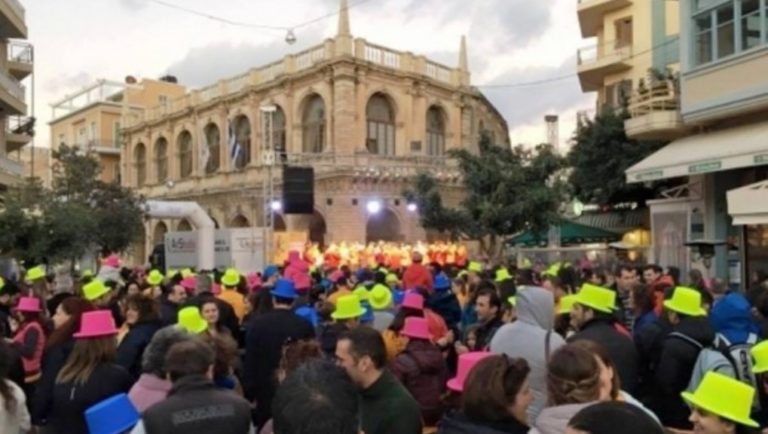 Έτρεξαν για την Καστρινή Αποκριά