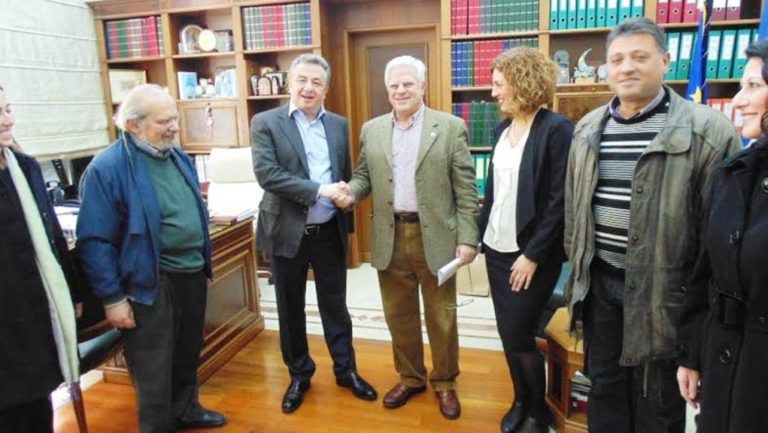 Συνεργασία για την αντιμετώπιση της φτώχειας