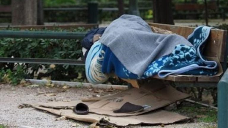Ζεστό χώρο για τους άστεγους διαθέτει ο Δήμος Αθηναίων