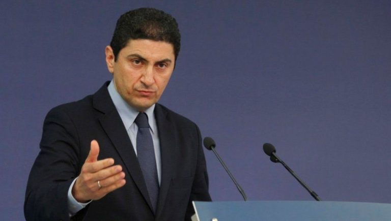 Λ. Αυγενάκης: Τριάμισι χρόνια κοροϊδίας κι εμπαιγμού
