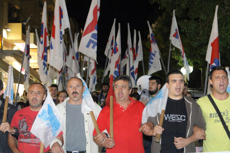 Σέρρες: Πορεία του ΠΑΜΕ στην Πλ. Ελευθερίας