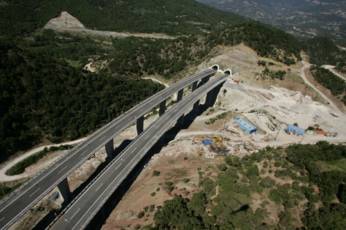 Σε 24ωρη απεργία κατέρχονται οι εργαζόμενοι στην Εγνατία Οδό
