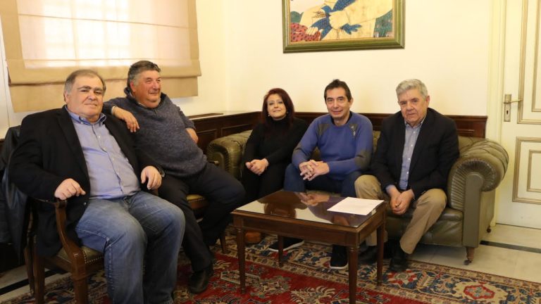 Κατάκολο: Λύσεις για Ιατρείο και Κοιν. Γραφείο