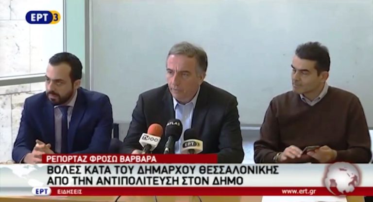 Επίθεση Σταύρου Καλαφάτη σε Γιάννη Μπουτάρη (video)
