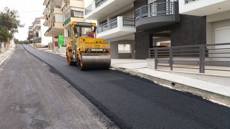 Ασφαλτοστρώσεις στον οικισμό Νέας Καλλικράτειας
