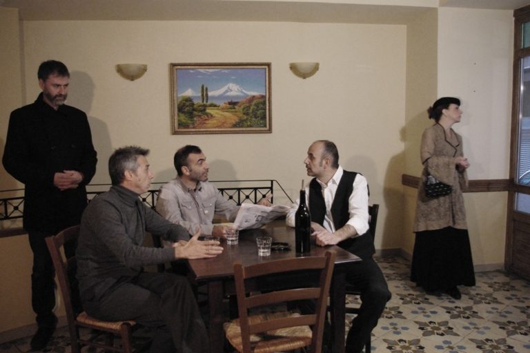 «Τα Καφενεία του Παπαδιαμάντη» στο θέατρο Αμαλία