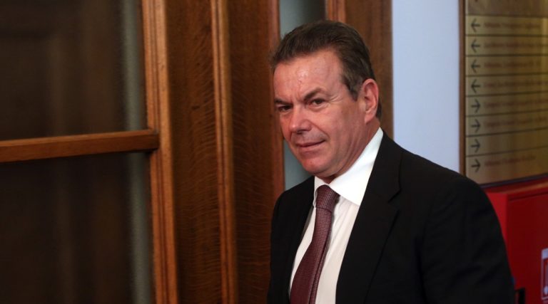Τ. Πετρόπουλος: Οι δικηγόροι δεν ανήκουν στους εξαρτημένους εργαζόμενους που αμείβονται με ΔΠΥ