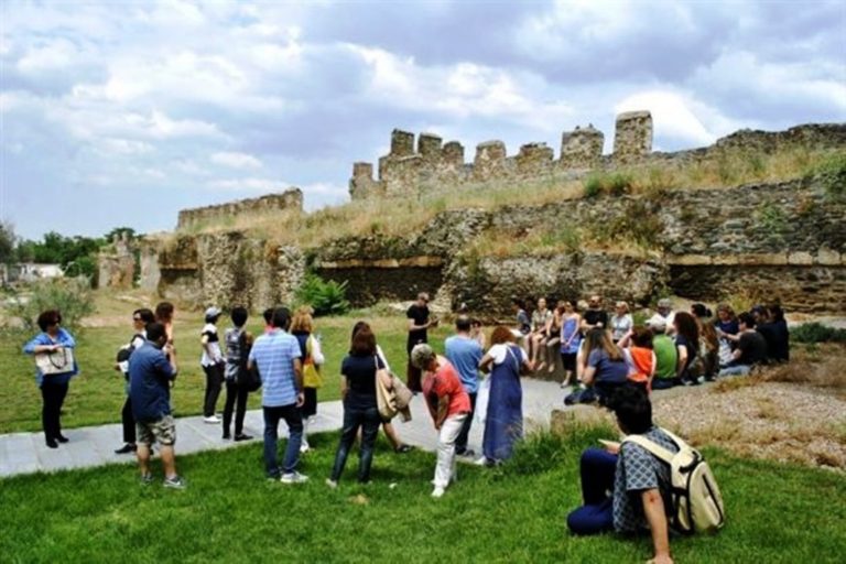 Το ρεμπέτικο στη Θεσσαλονίκη από τη Thessaloniki Walking Tours