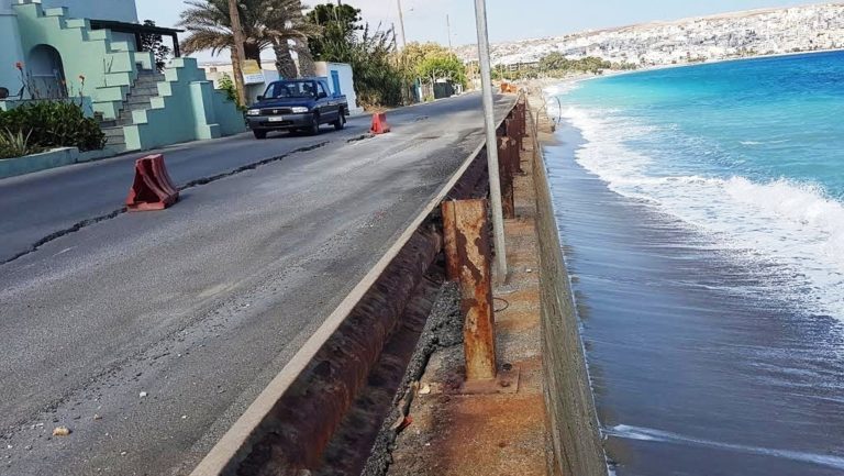 Διαμαρτυρία για το δρόμο