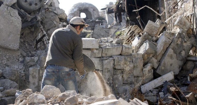 Δεκάδες νεκροί από επίθεση αυτοκτονίας στη Συρία