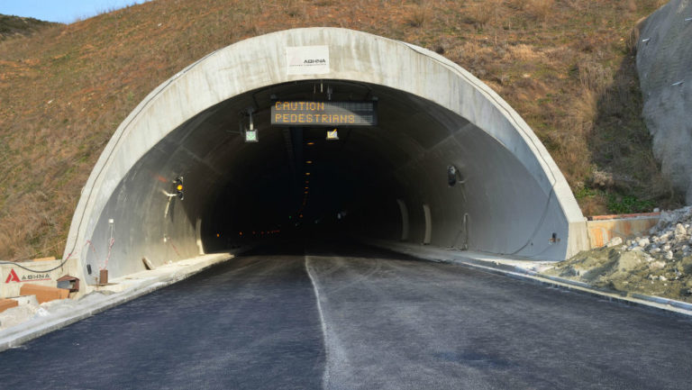 Ολοκληρώνεται μέχρι τέλη Μαρτίου ο αυτοκινητόδρομος Αθηνών-Θεσσαλονίκης